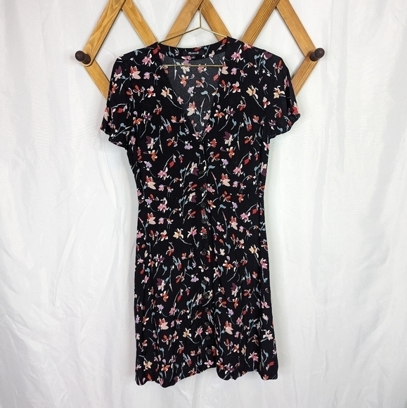 Madewell Dainty Floral Button Front V-Neck Mini Dress - Picture 1 of 8
